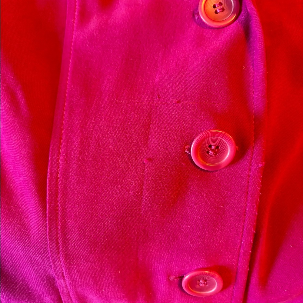 Women's Petite Jacket/top in pink.
